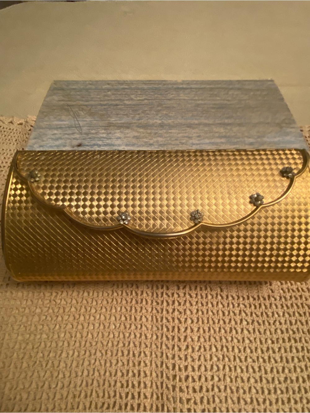 Vintage Gold Scalloped minaudière Evening Clutch